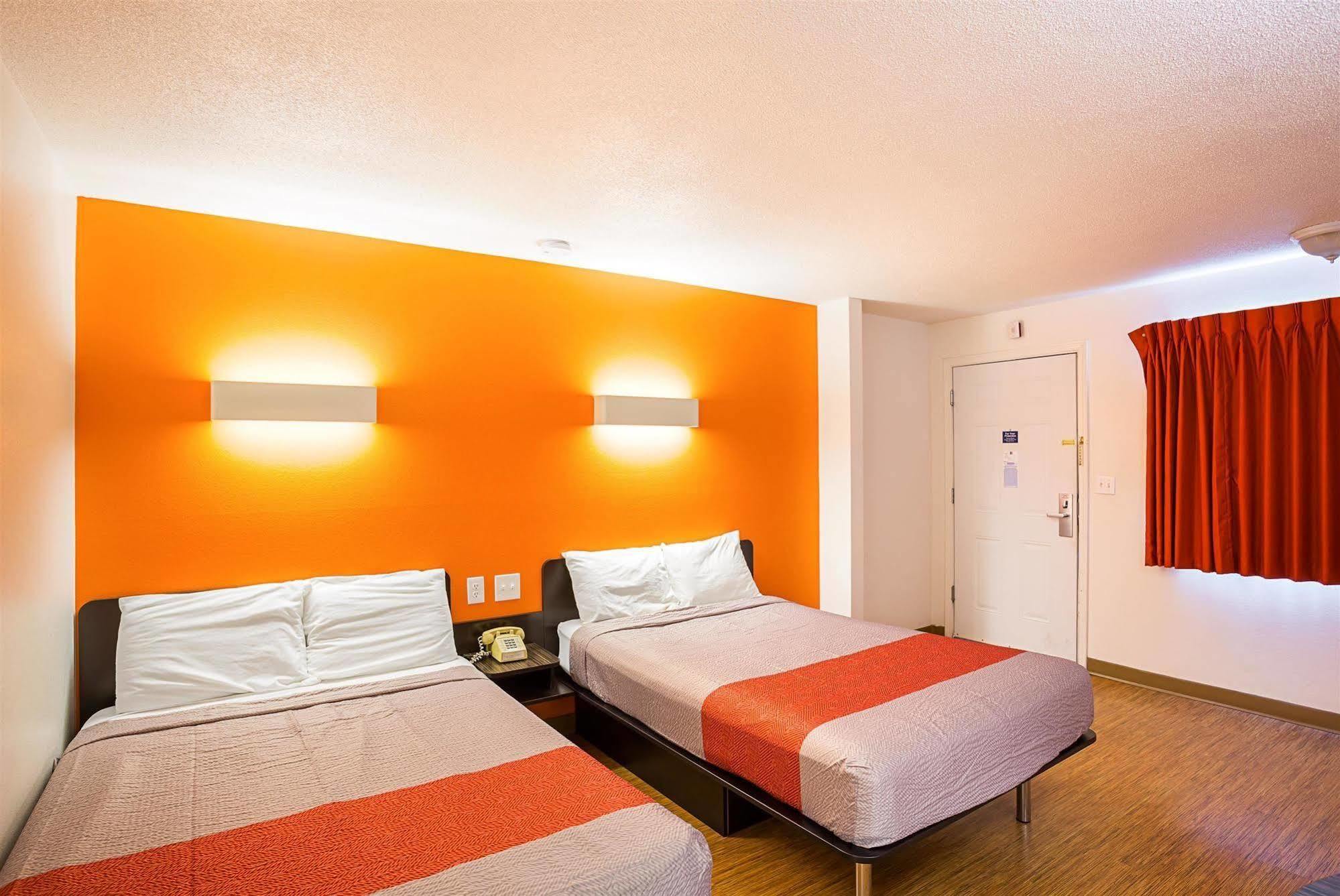 Guest House Елленсберґ Екстер'єр фото