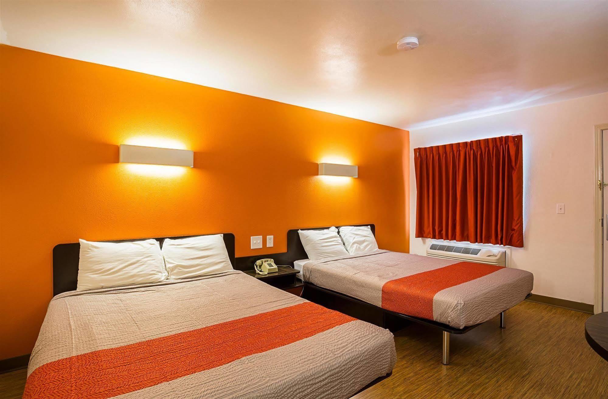 Guest House Елленсберґ Екстер'єр фото